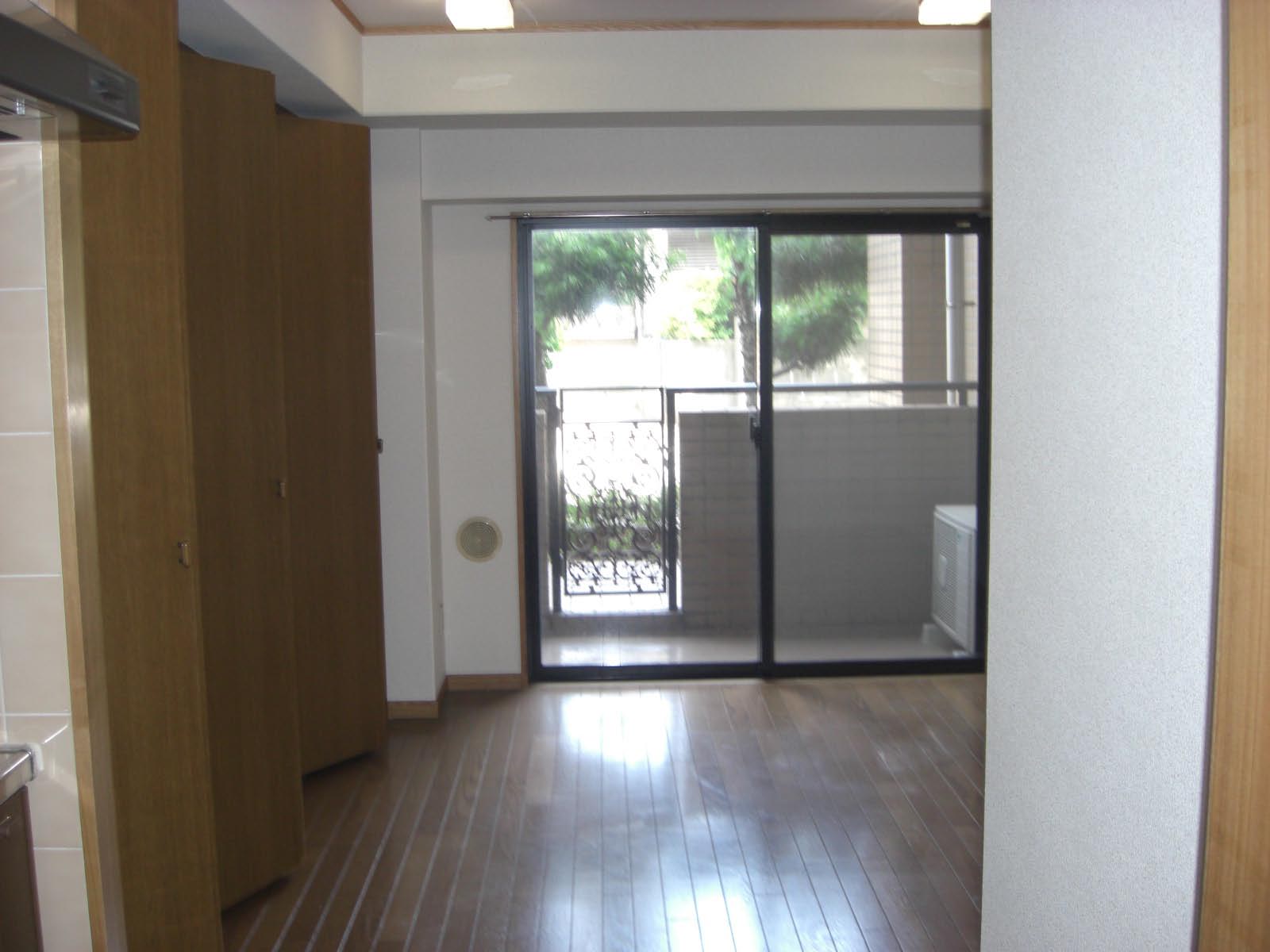 Living and room