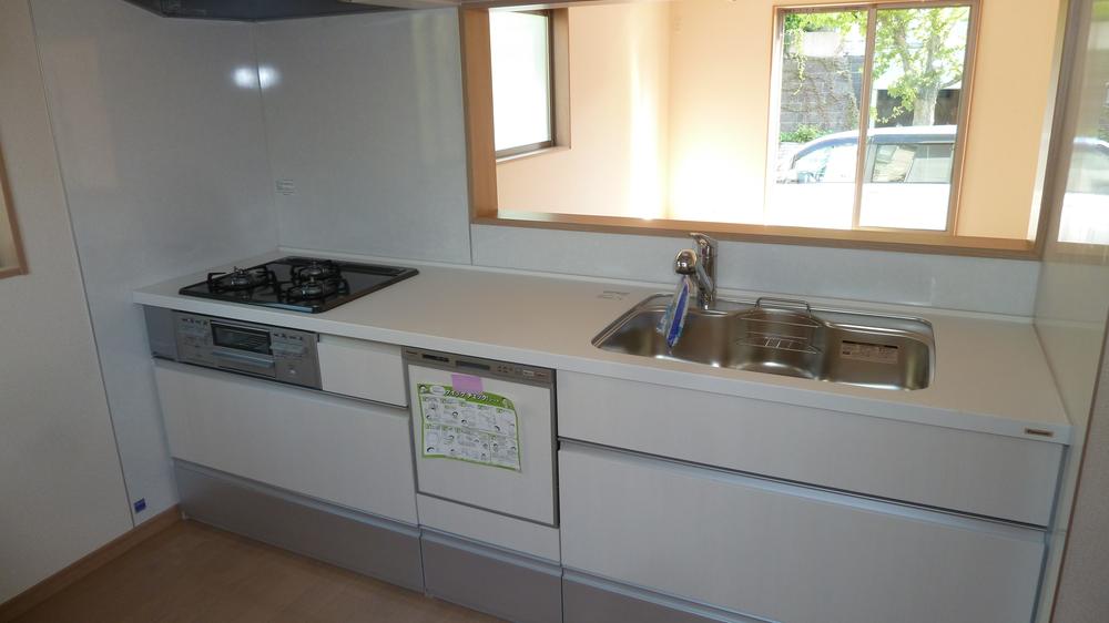 Same specifications photo (kitchen). System kitchen same specifications