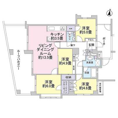 Floor plan. 4LD ・ K is the type of floor plan. There is a window in the bathroom. Three direction of east southwest
