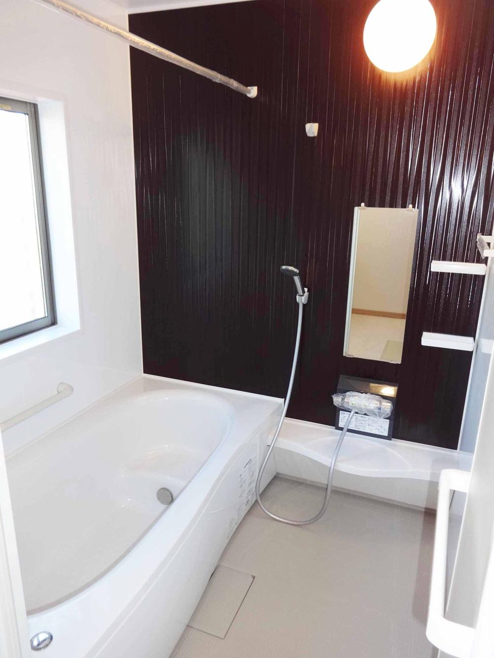 Bathroom. Indoor (12 May 2013) Shooting