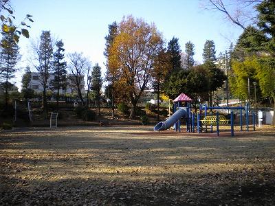 park. 866m until Chigusadai park