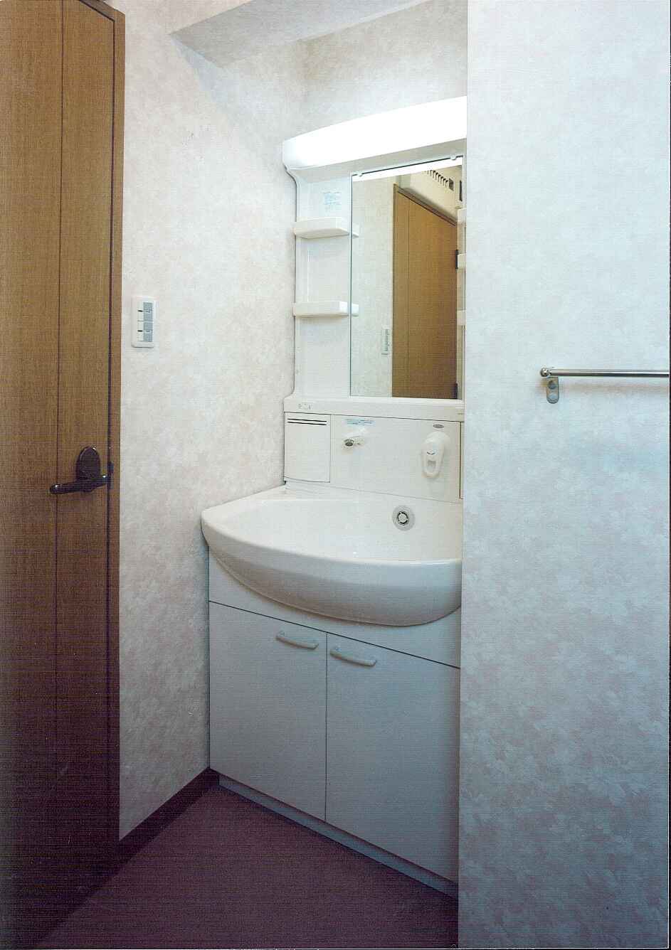 Washroom. The same type ・ It will be in a separate dwelling unit photos.