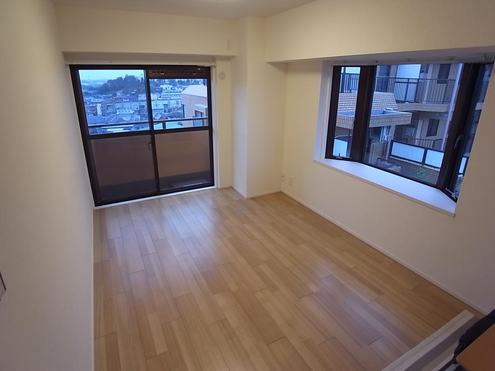 Living. Indoor (11 May 2013) Shooting