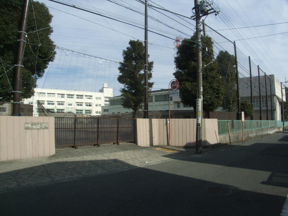 Junior high school. Tanimoto 400m until junior high school