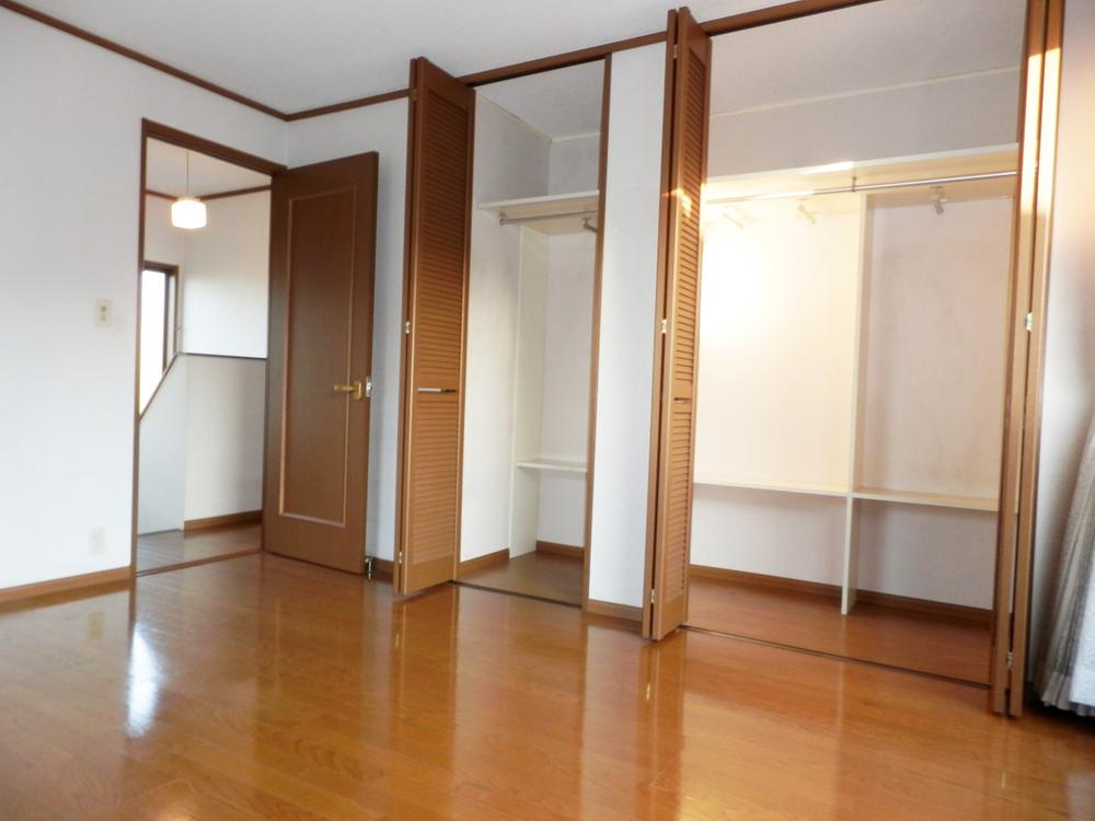 Non-living room. Second floor Western-style housing (11 May 2013) Shooting