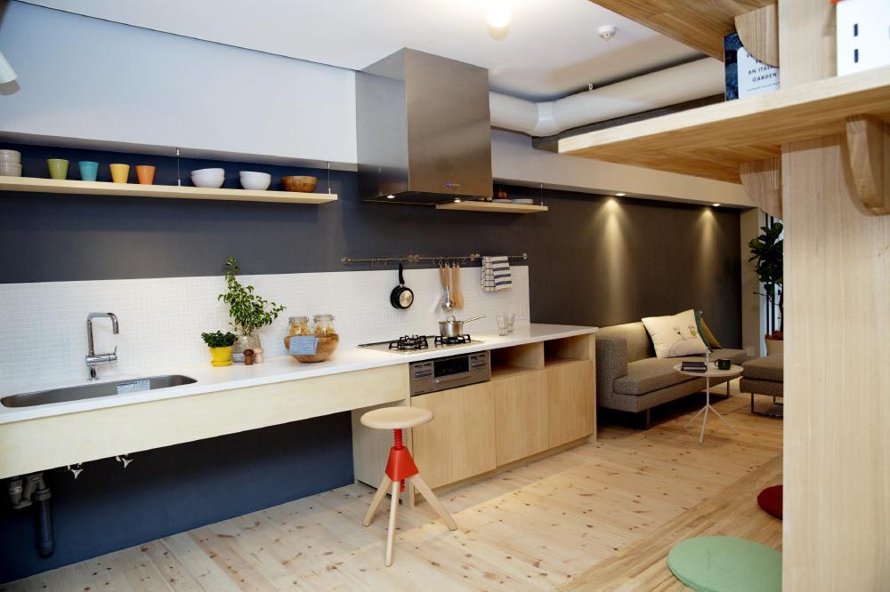 Kitchen.  ■ seamless - Of about 3.5m wide and open kitchen - (Free Design Course)