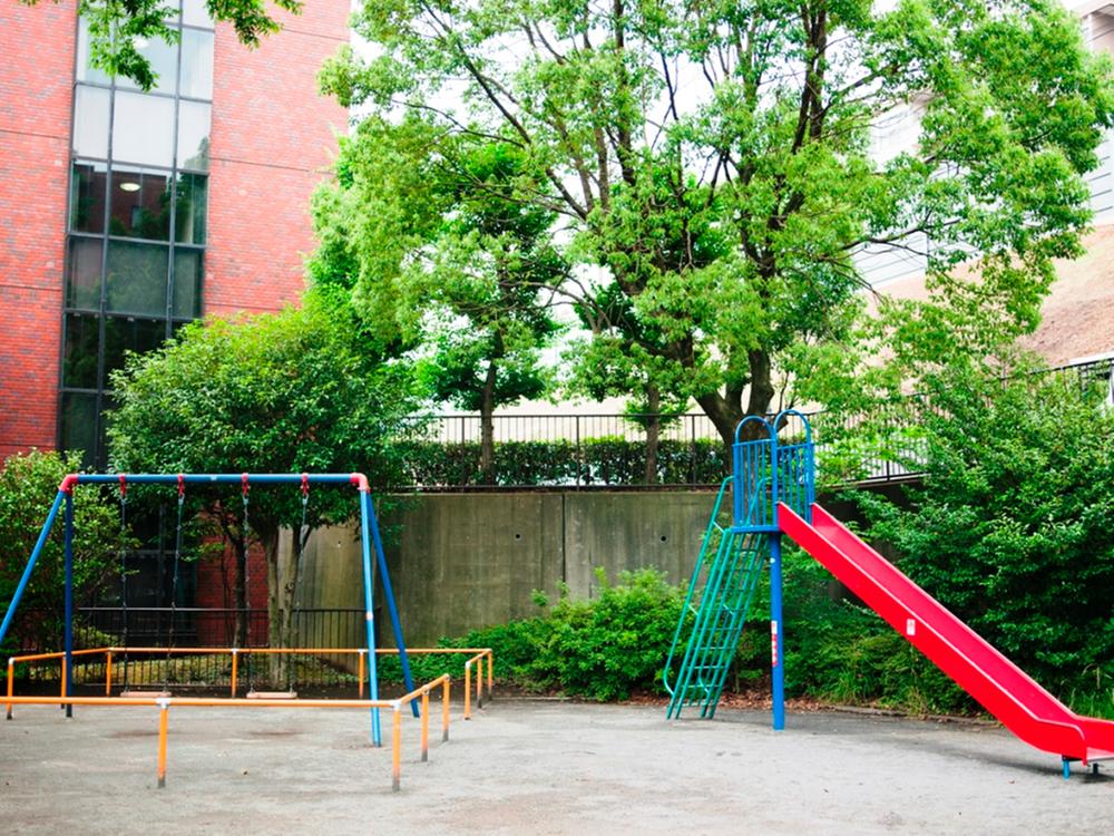 park. Fujigaoka 64m until the sixth park