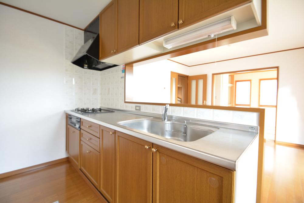 Kitchen. You can happily cooking, talking to a family in the face-to-face kitchen ☆