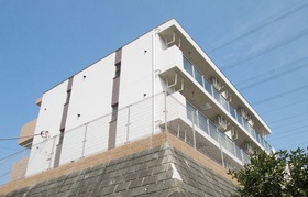 Building appearance. This newly built apartment is located in the popular Azamino area!