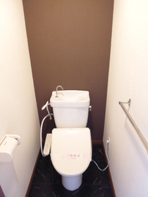 Toilet. Happy Washlet is standard equipment.