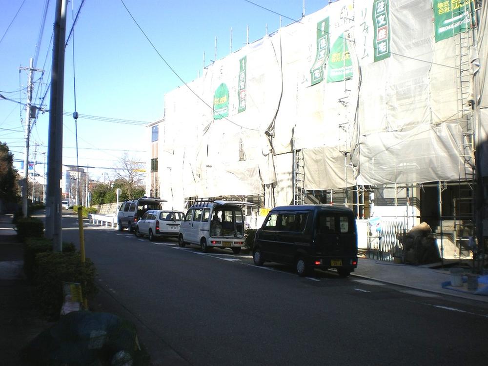 Local appearance photo. Completion is late from mid-February.