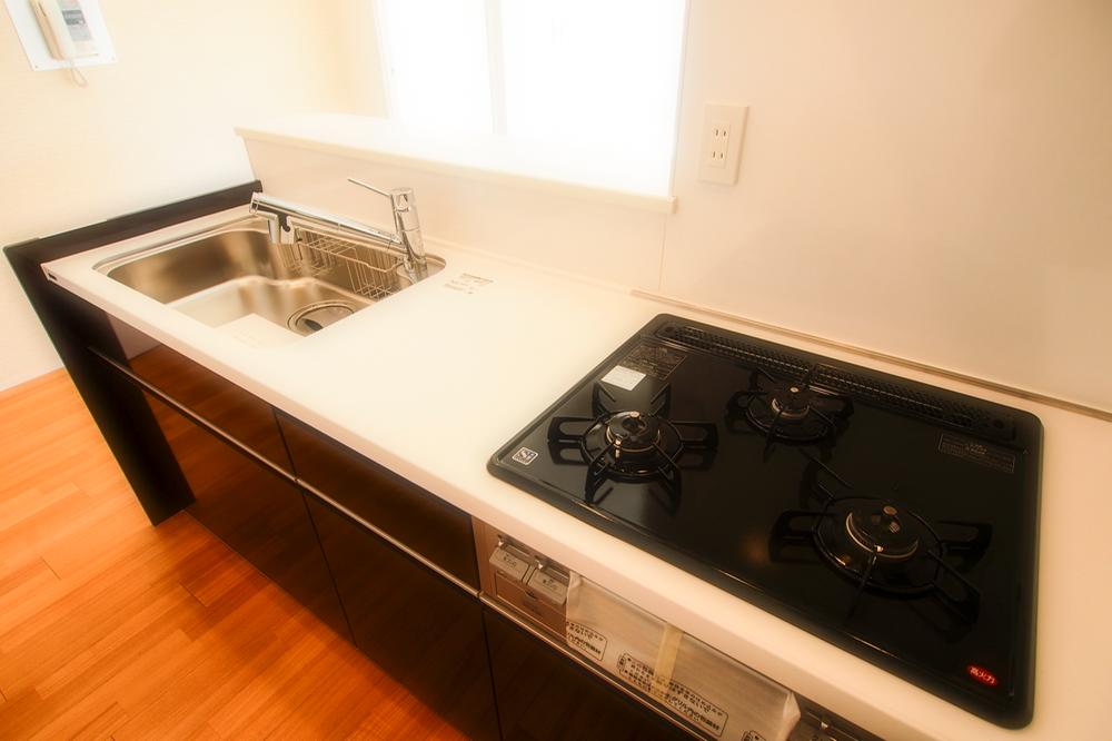 Kitchen. Indoor (12 May 2013) Shooting System kitchen