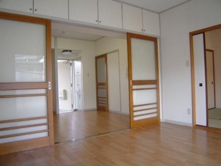 Living and room