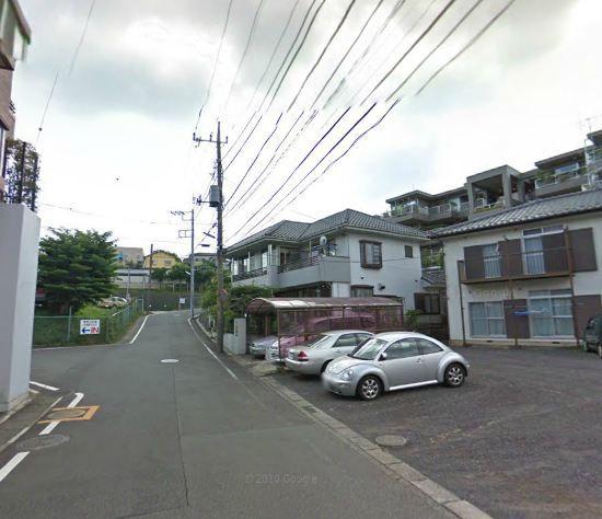 Other local. Frontal road.