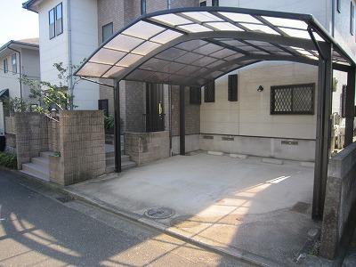 Parking lot. It is clear there is a car port that can be warehousing two cars worth. 