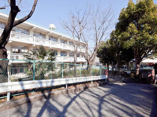 Primary school. Enokigaoka elementary school