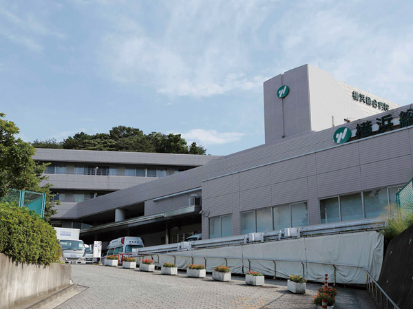 Surrounding environment. Yokohama General Hospital (about 1130m ・ A 15-minute walk)