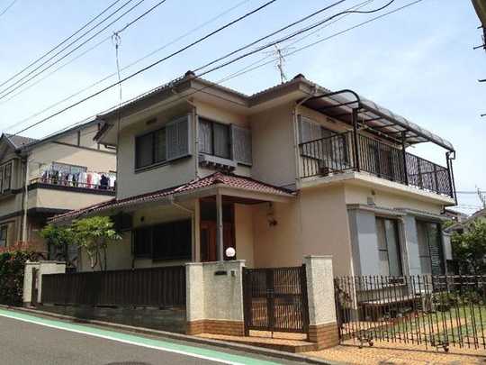 Local appearance photo. Exterior (is shaping area of about 61 square meters)