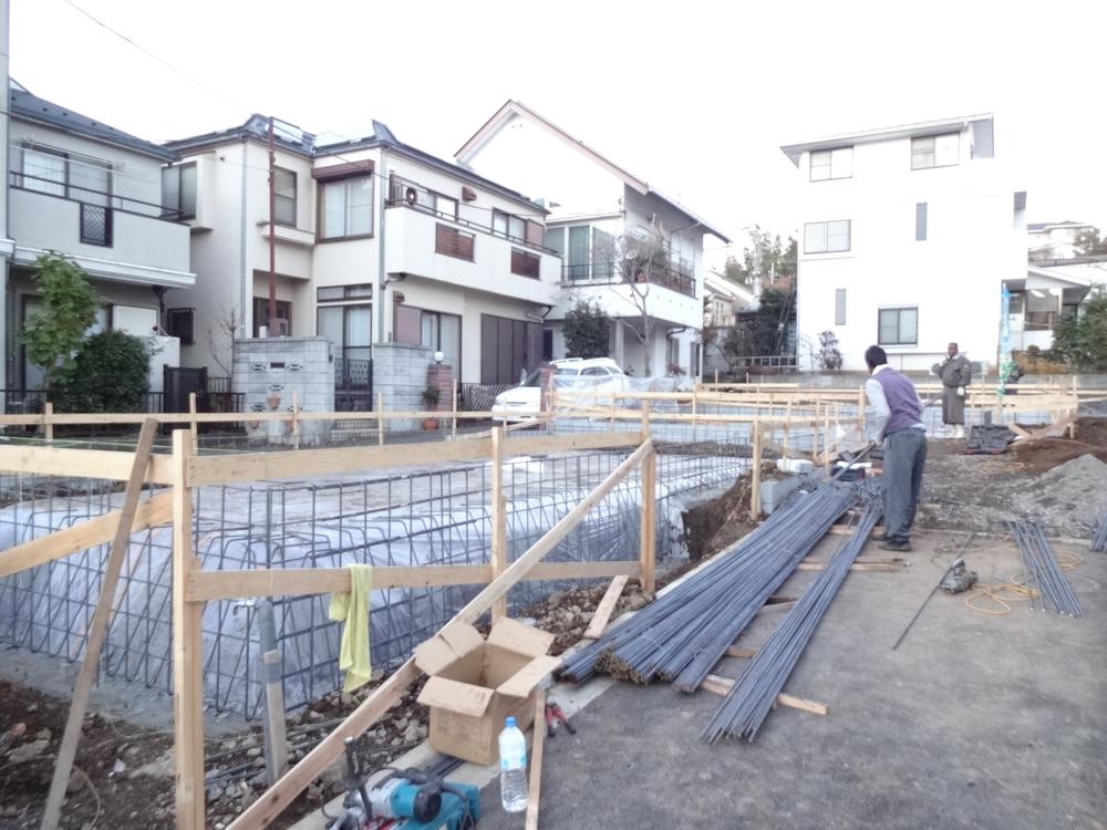 Local appearance photo. Local (11 May 2013) Shooting