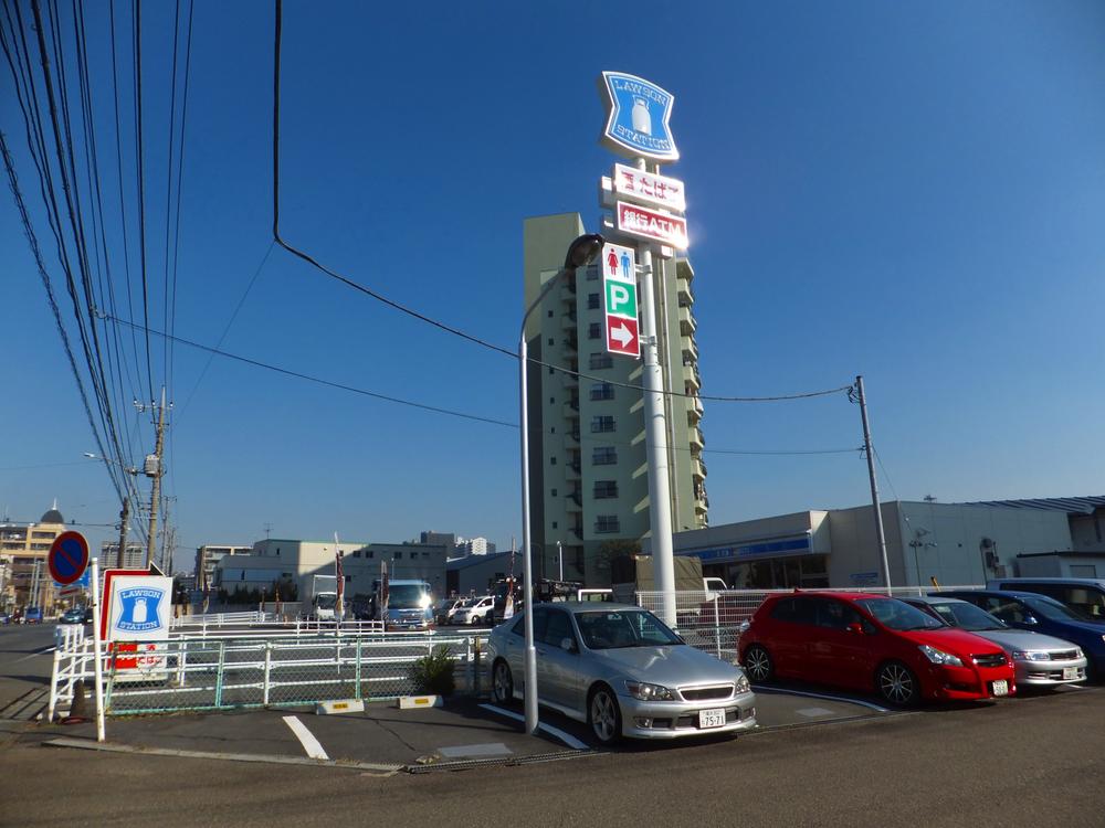 Convenience store. 139m until Lawson Aoba 246 stores