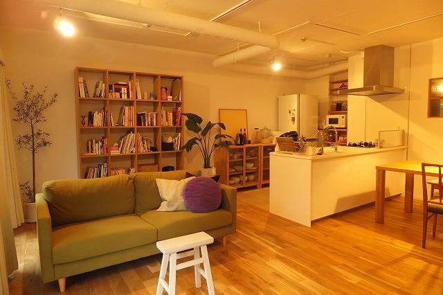 Living. Indoor (September 2012) shooting  ※ Photos of Furniture & Furnishings, It is sold subject to.