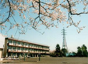 Primary school. 720m to Yokohama Municipal Tsuruke Mine Elementary School