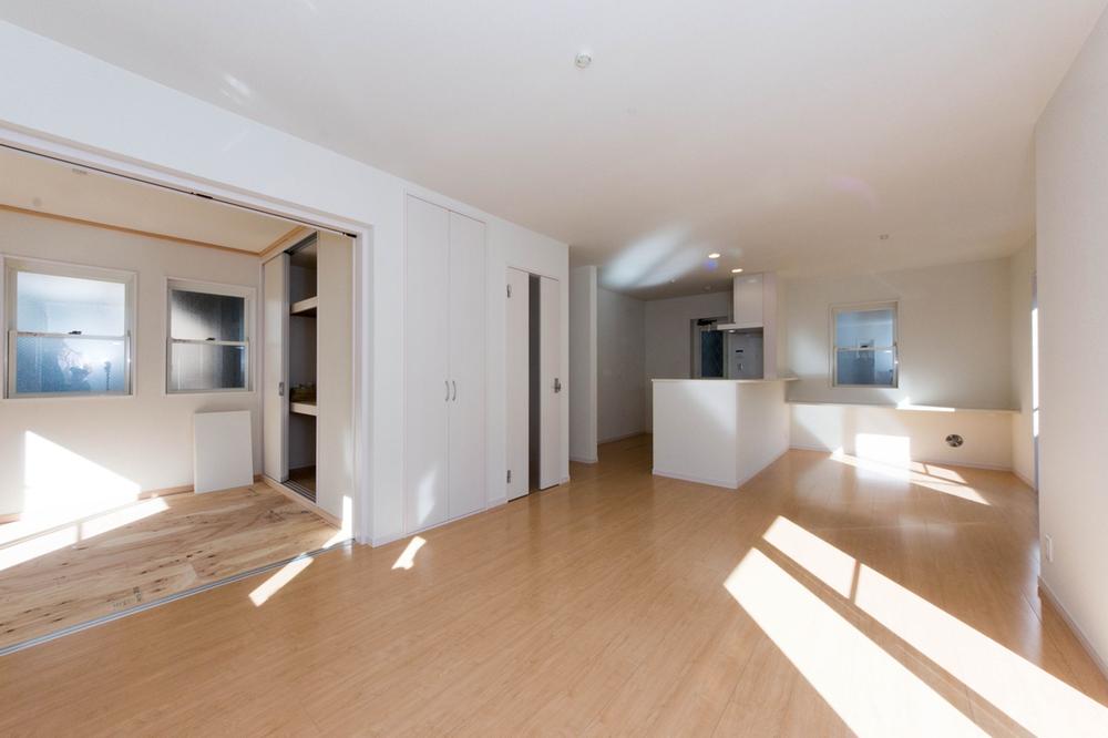 Living. Spacious Living Dining & Kitchen