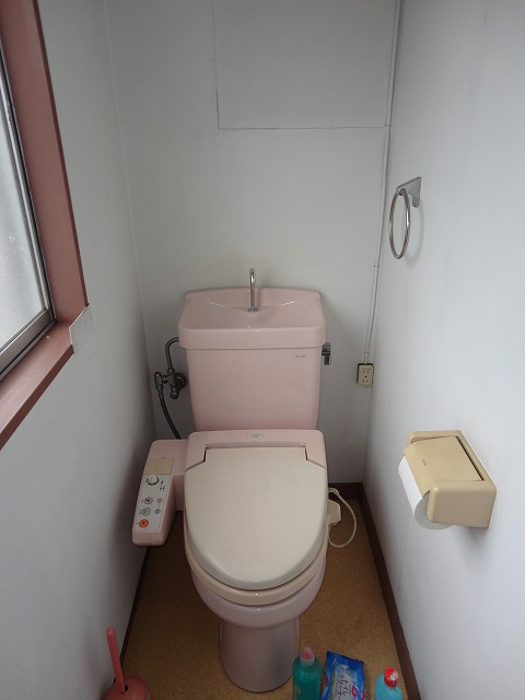 Toilet