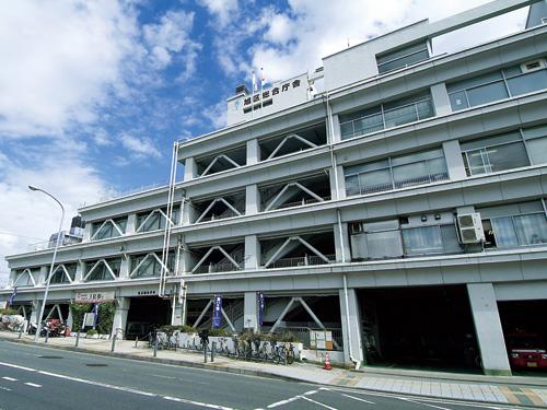 Government office. 850m to Asahi ward office