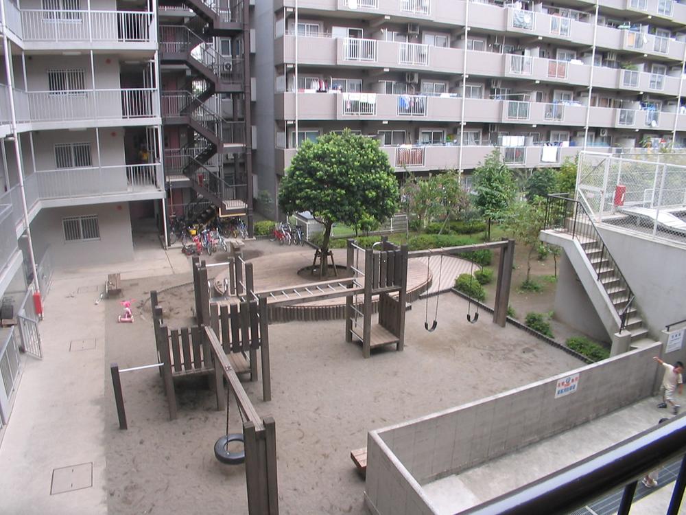 Other common areas. The courtyard of the site