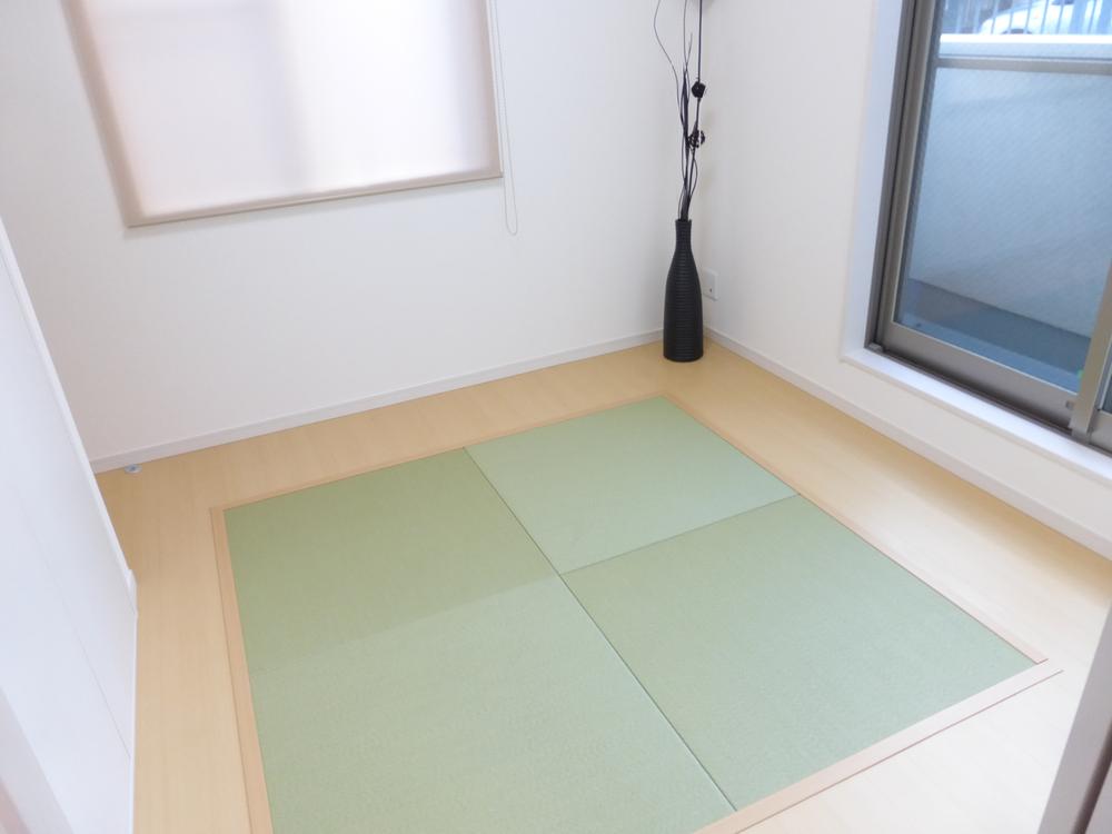 Non-living room. Indoor (December 15, 2013) Shooting Also worth checking stylish Japanese-style room!