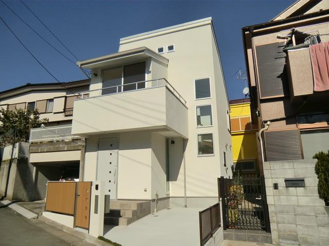 Local appearance photo