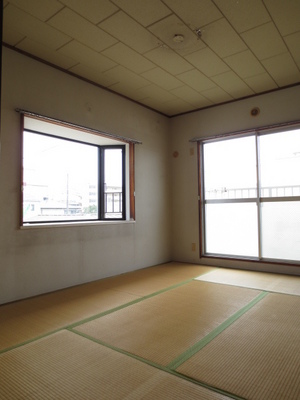 Living and room