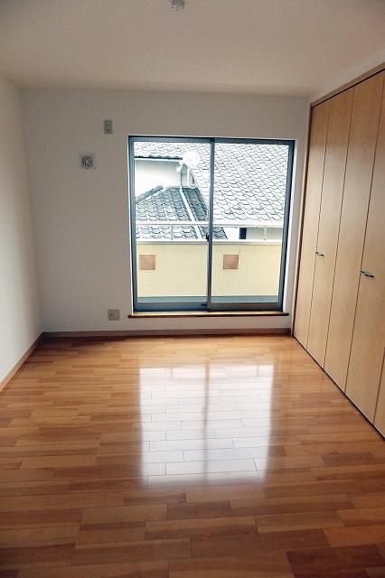 Non-living room. Indoor (September 10, 2013) Shooting