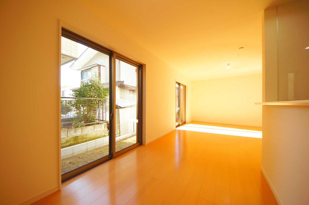 Living. Indoor (12 May 2013) Shooting, It is a good living and easy to use.