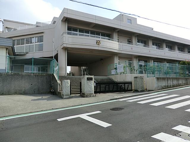Primary school. 678m to Yokohama Municipal Sachigaoka Elementary School