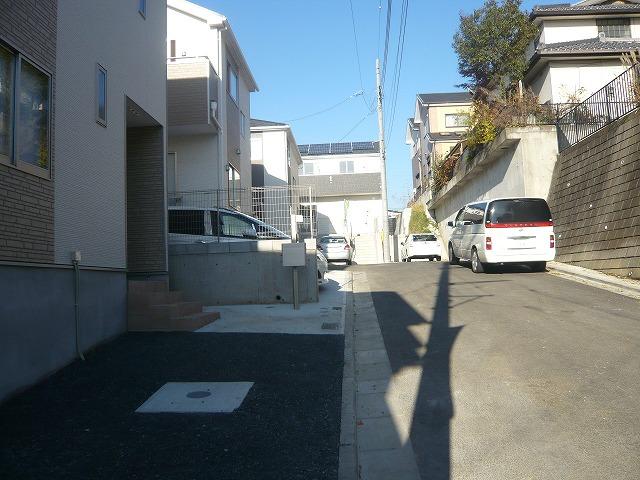 Local photos, including front road. Panoramic view Local (December 5, 2013) Shooting