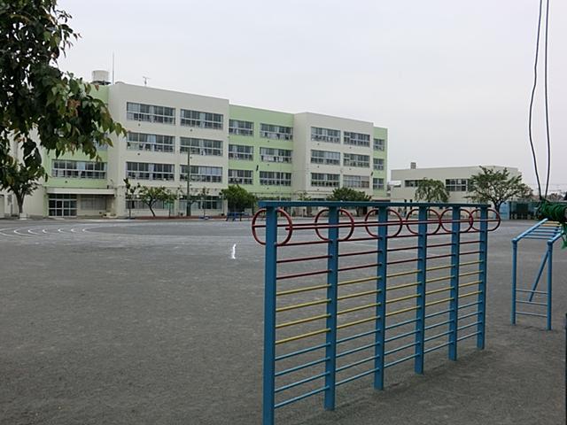 Primary school. Kamishirane 700m up to elementary school