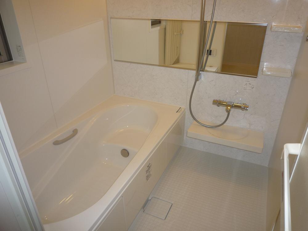 Bathroom. Indoor (September 2013) Shooting