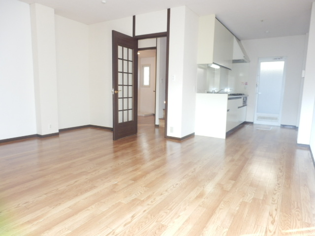 Living and room