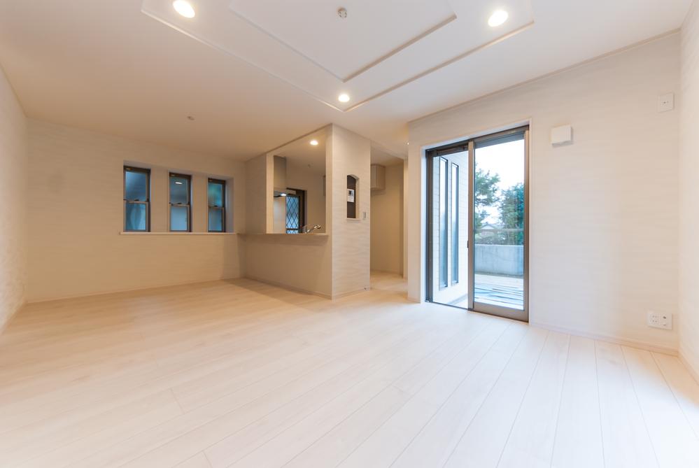 Living. Spacious Living Dining & Kitchen