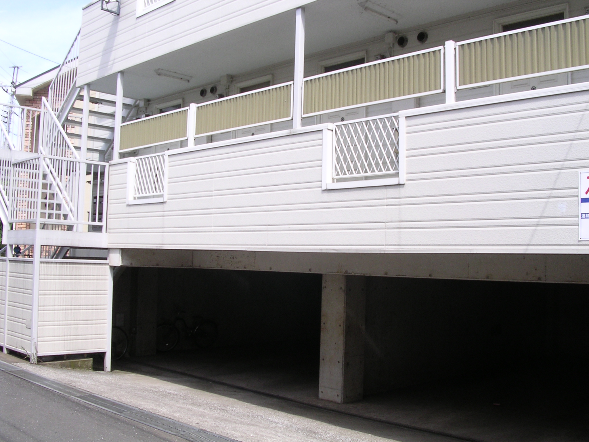 Parking lot. Good location from Futamatagawa Station a 5-minute walk