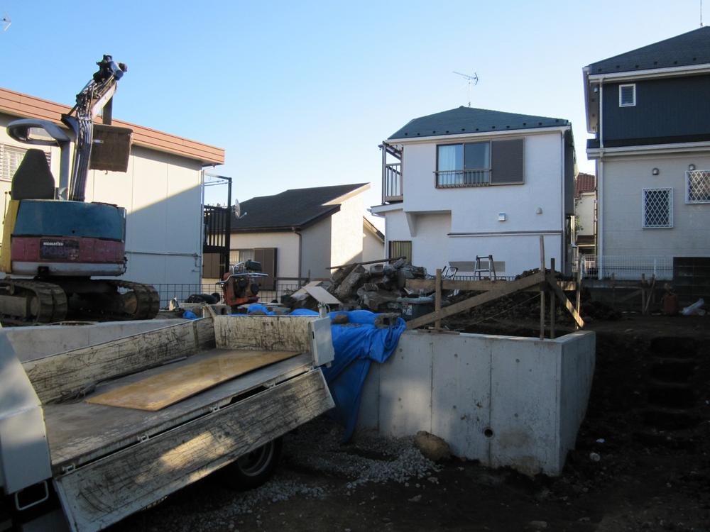 Local appearance photo. Local (12 May 2013) Shooting