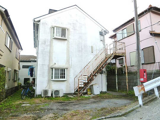 Local appearance photo