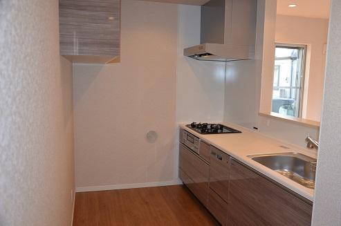 Kitchen. Dishwasher with a system Kitchen!