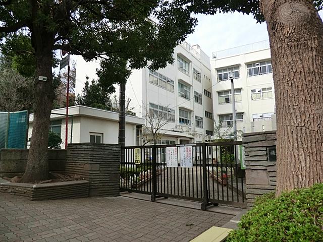 Primary school. 1125m to Yokohama Municipal Futamatagawa Elementary School