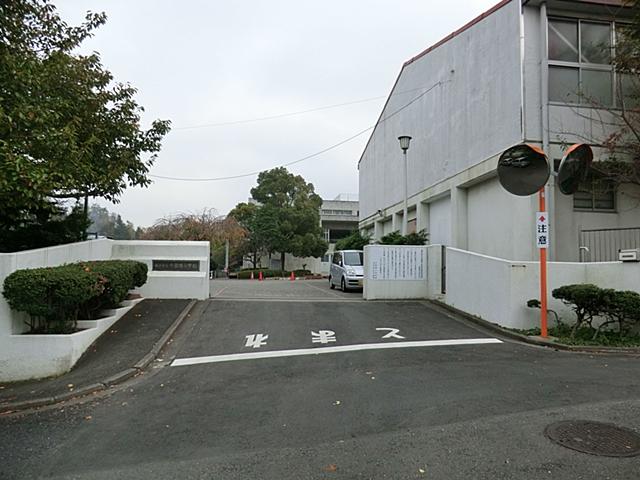 Primary school. Imajukuminami until elementary school 850m
