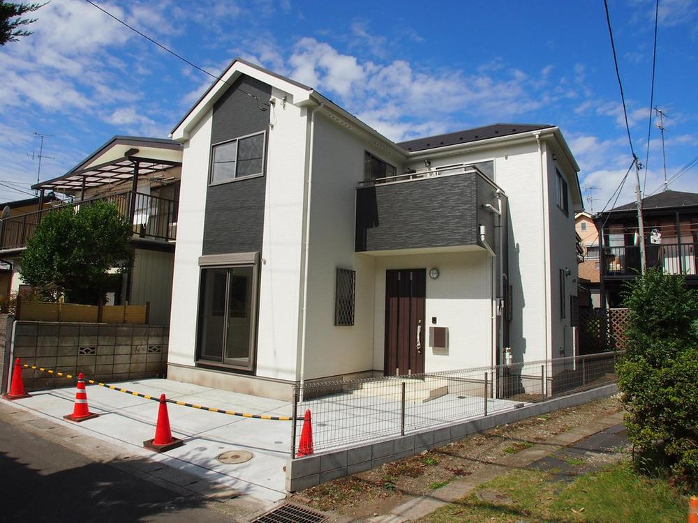 Same specifications photos (appearance). Same specifications