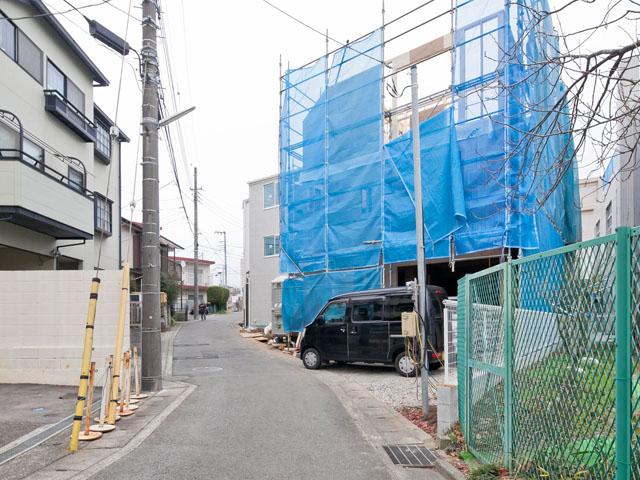 Local photos, including front road. Local (December 18, 2013) Shooting Panoramic view