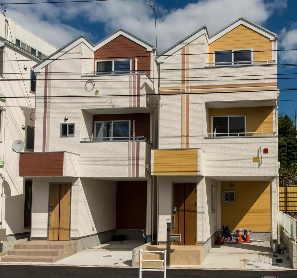 Local appearance photo